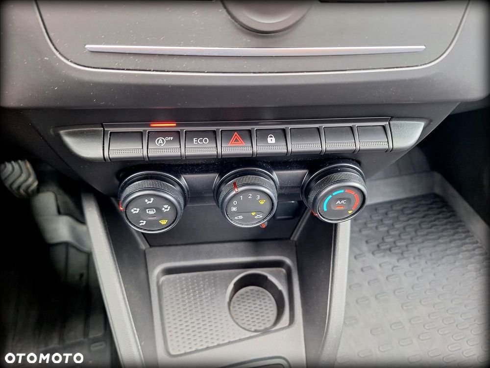 Dacia Duster 1.3 TCe FAP Essential - 21