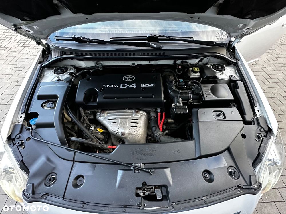 Toyota Avensis 2.0 VVT-i Prestige Premium - 27