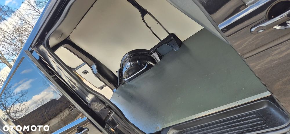 Volkswagen Transporter t5 - 30