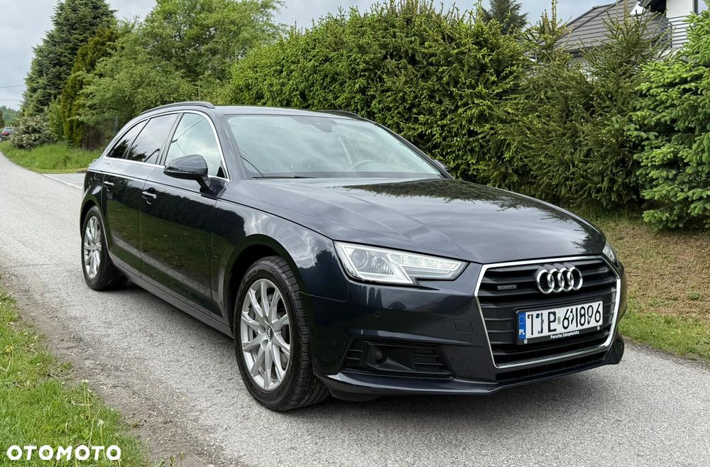 Audi A4 Avant 2.0 TDI S tronic quattro - 2