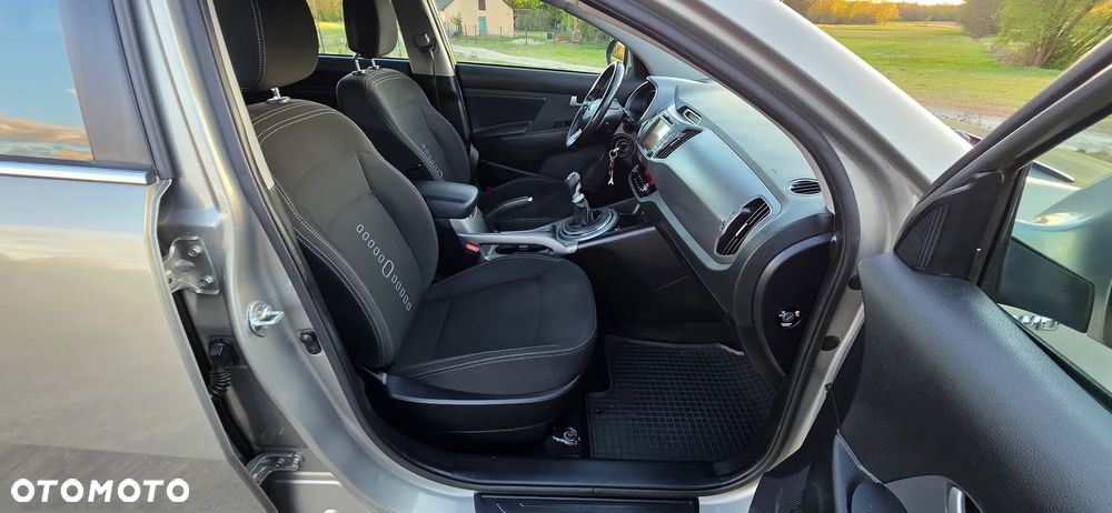 Kia Sportage 2.0 CRDI 4WD Vision - 16