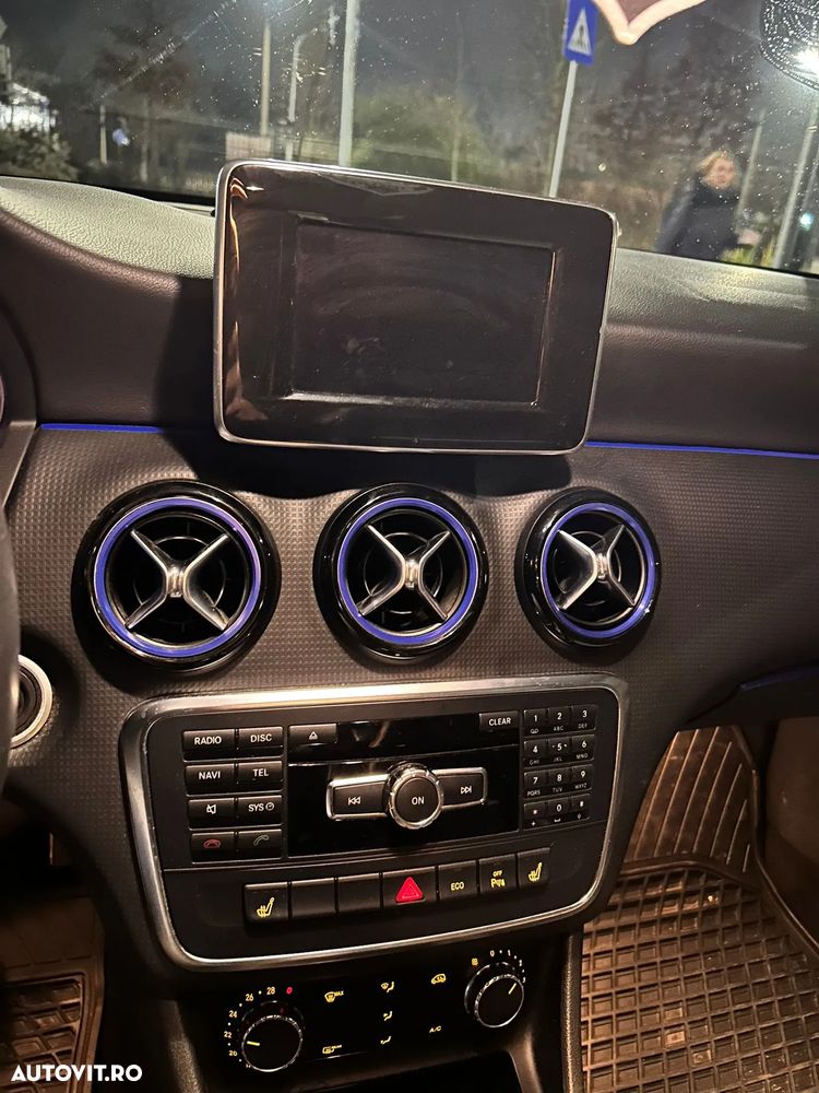 Mercedes-Benz A 180 BlueEfficiency Edition Style - 13