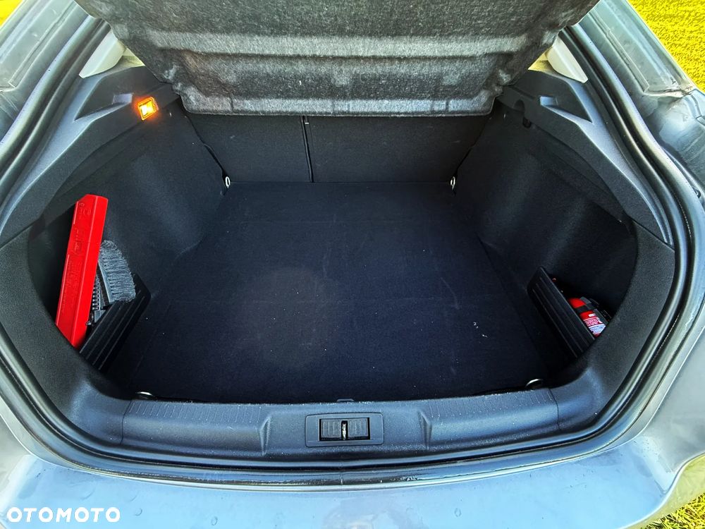 Renault Laguna 2.0 Black Edition - 14
