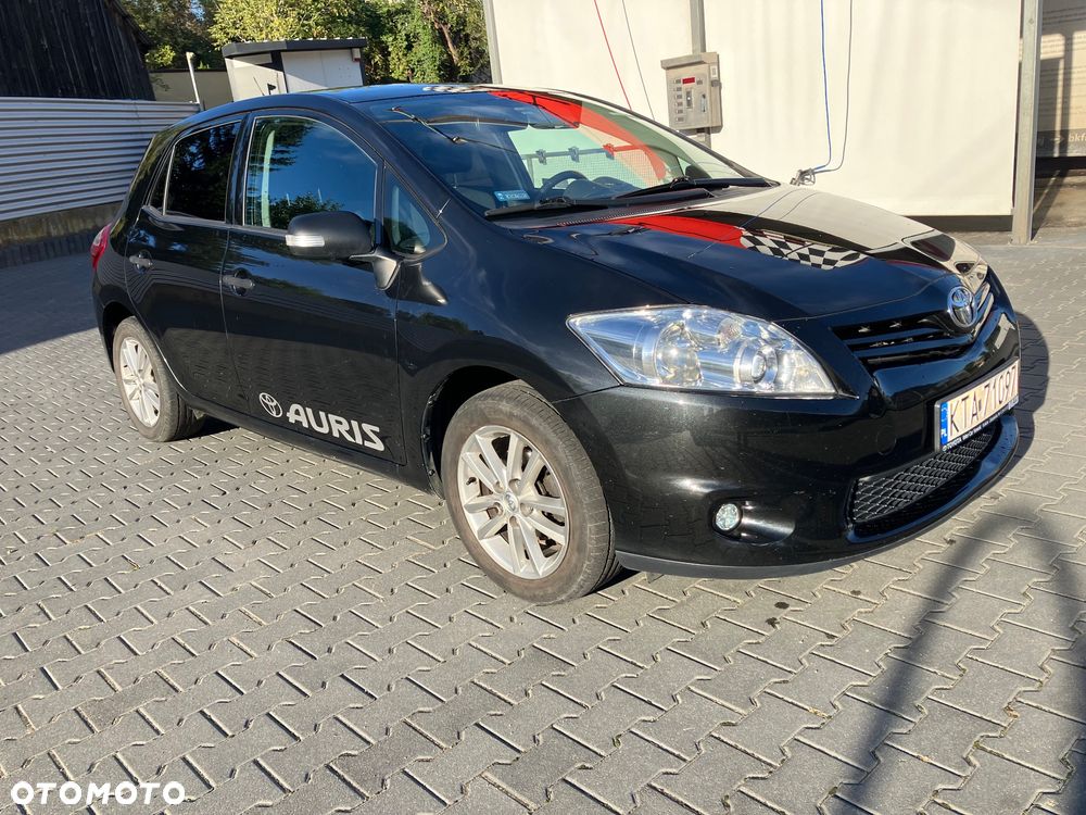 Toyota Auris 1.33 VVT-i Life - 1