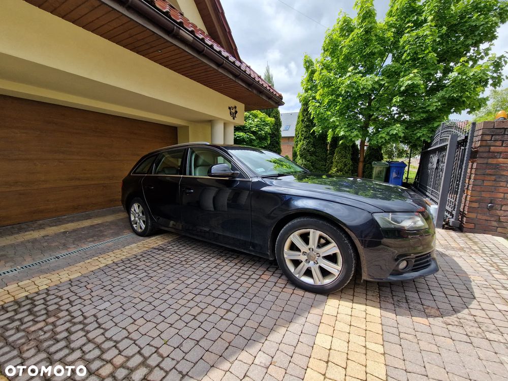 Audi A4 Avant 2.0 TDI e DPF Ambiente - 23