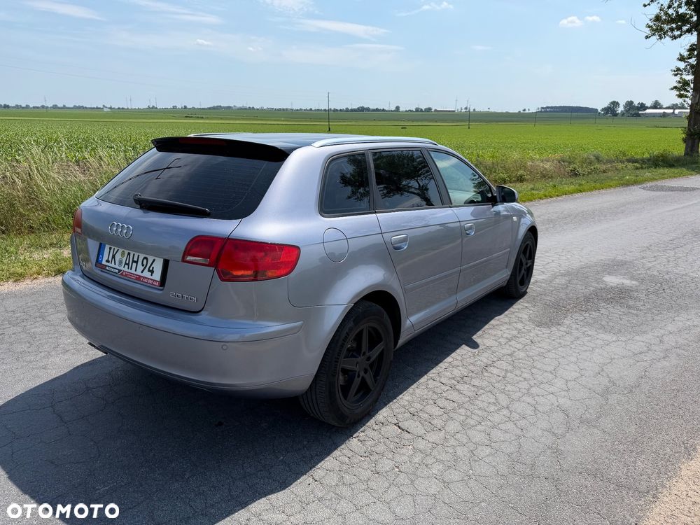 Audi A3 Sportback 2.0 TDI DPF Ambition - 6