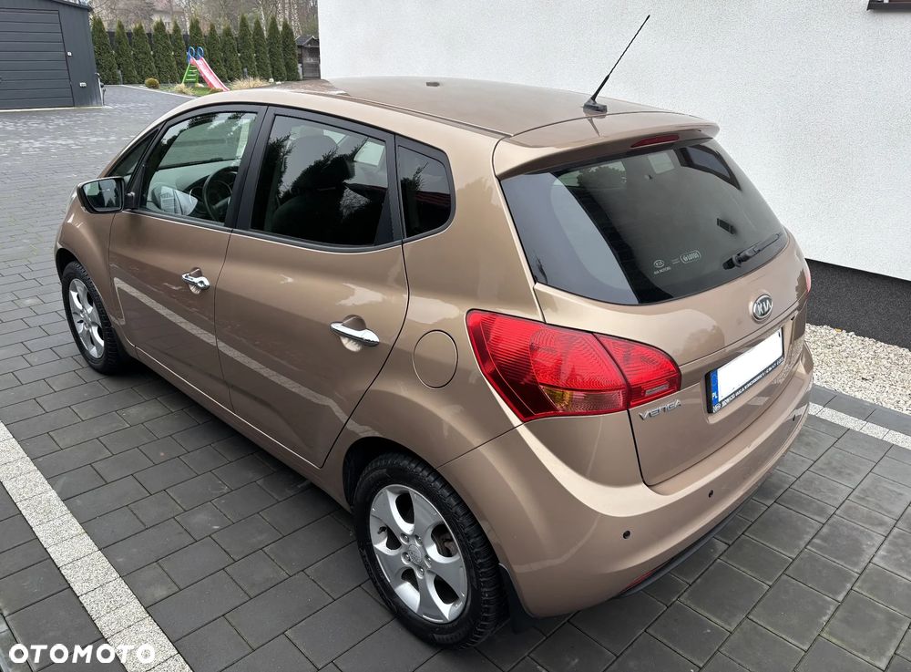 Kia Venga 1.6 XL - 12