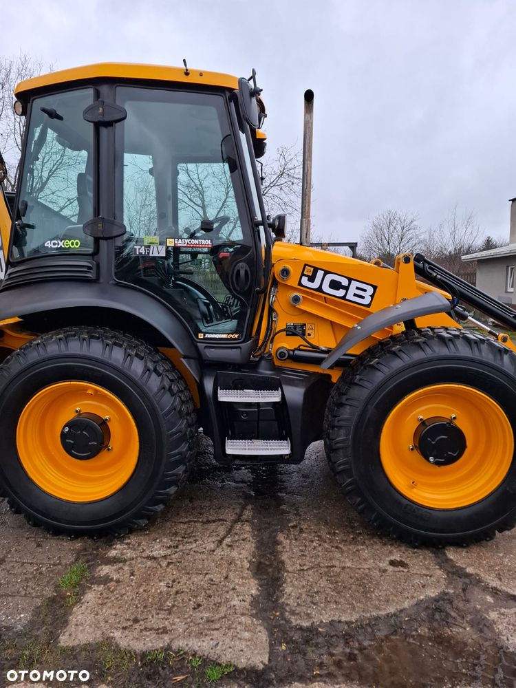 JCB 4CX - 9