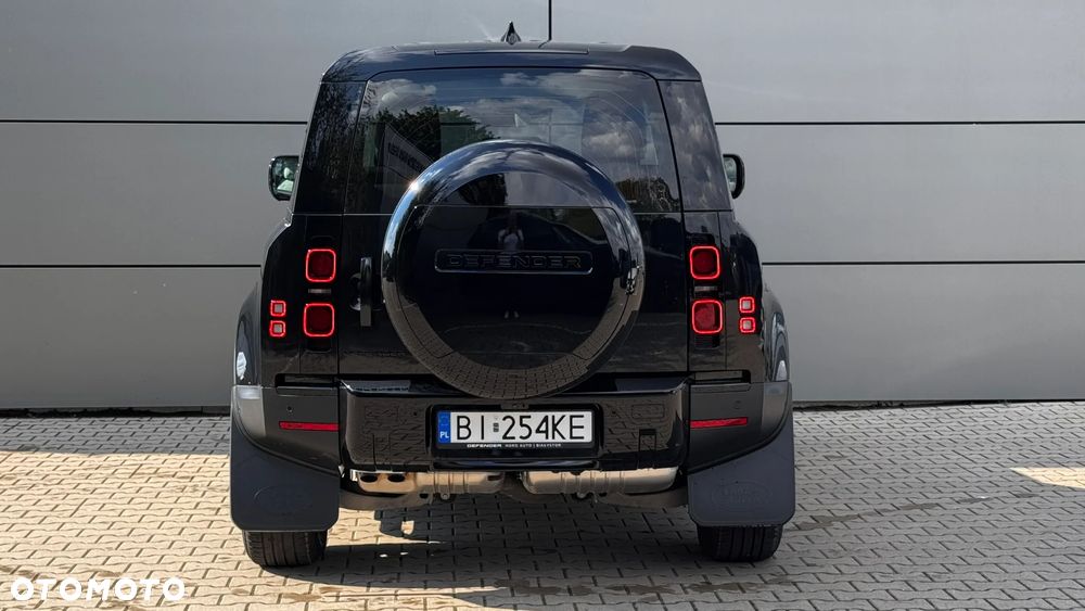 Land Rover Defender 2.0 D240 S - 4