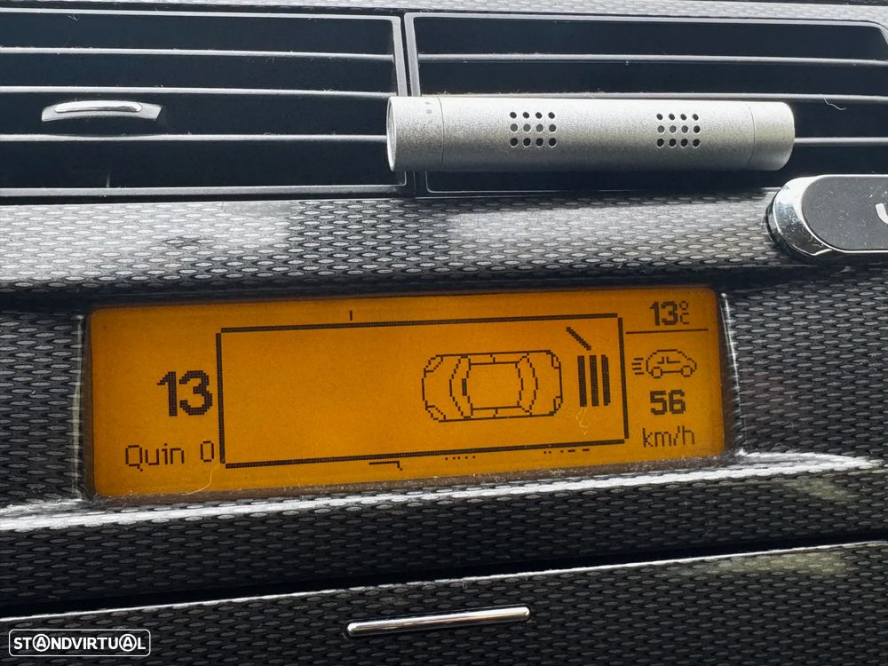 Citroën C4 1.6 HDi Exclusive - 10