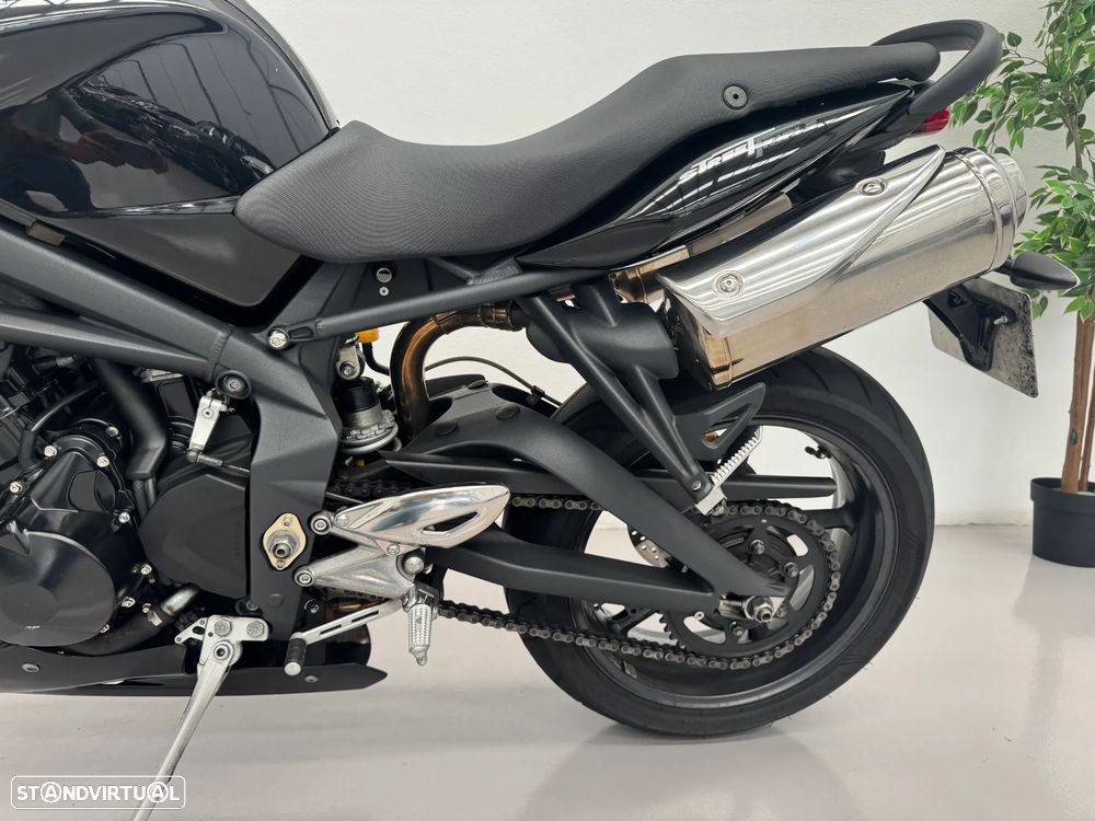 Triumph Street Triple 675 - 5