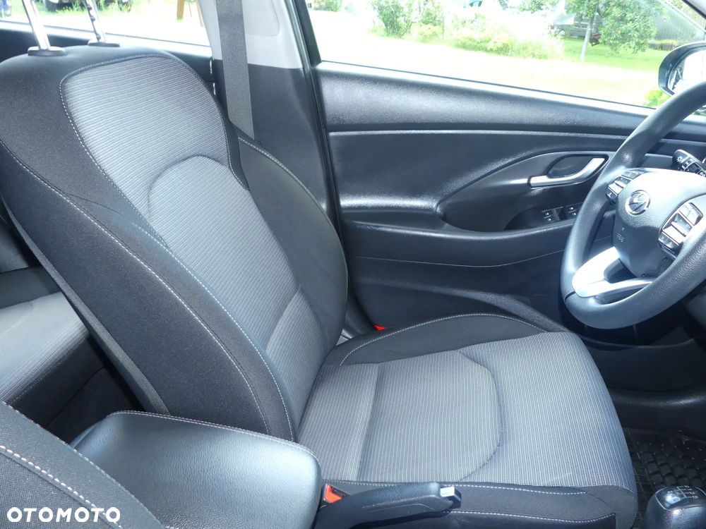 Hyundai i30 1.4 Style - 38