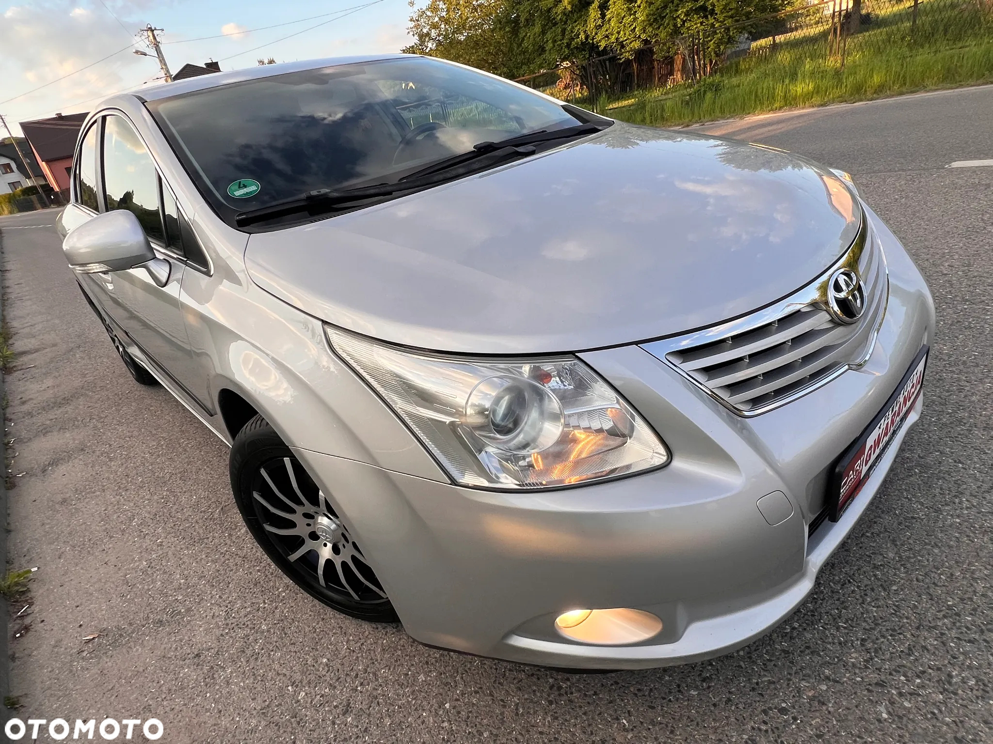 Toyota Avensis 1.8 Luna - 12