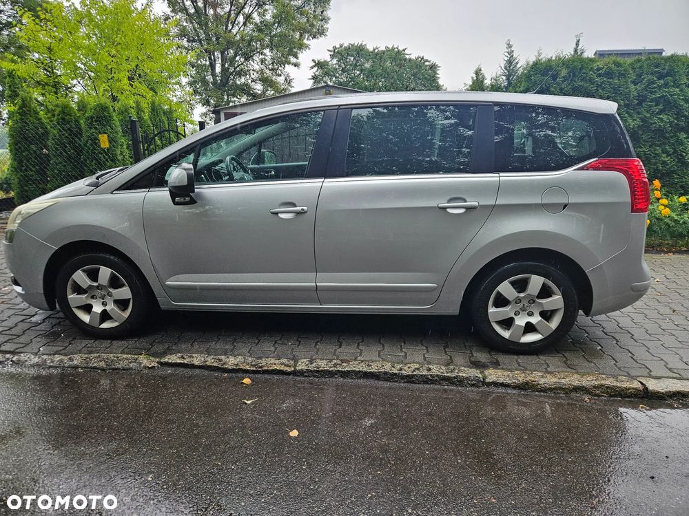 Peugeot 5008 155 THP Family Plus - 5