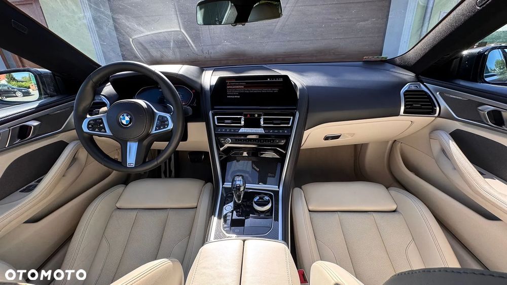 BMW Seria 8 M850i xDrive - 16