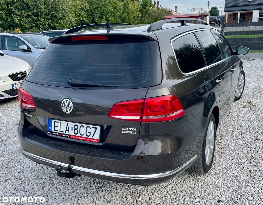 Volkswagen Passat Variant 2.0 Blue TDI DSG SCR Comfortline - 22