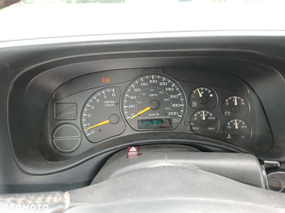 Chevrolet Tahoe - 13