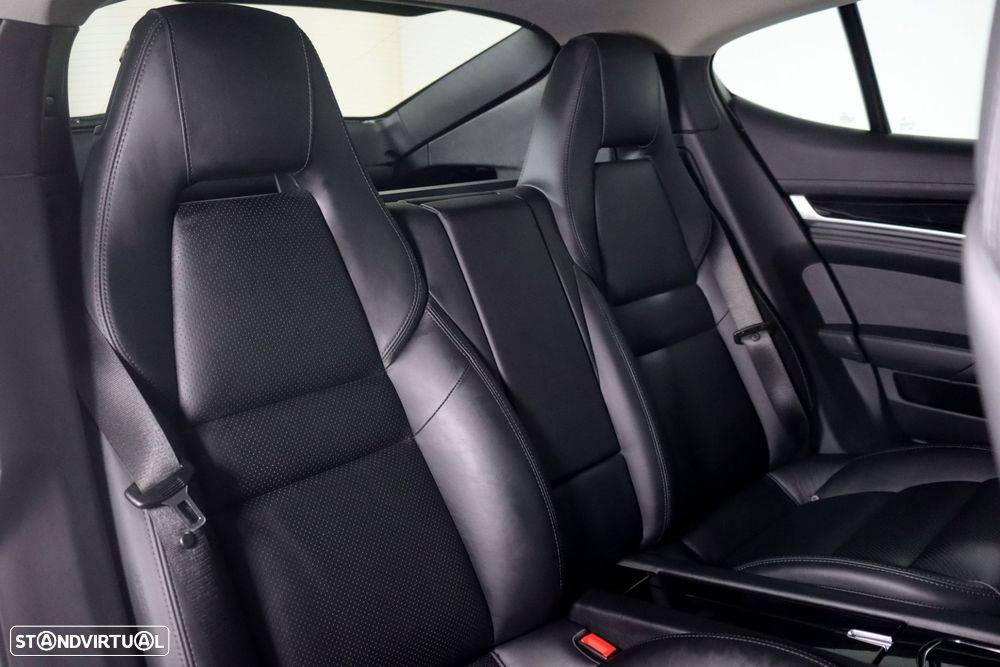 Porsche Panamera S Hybrid - 15