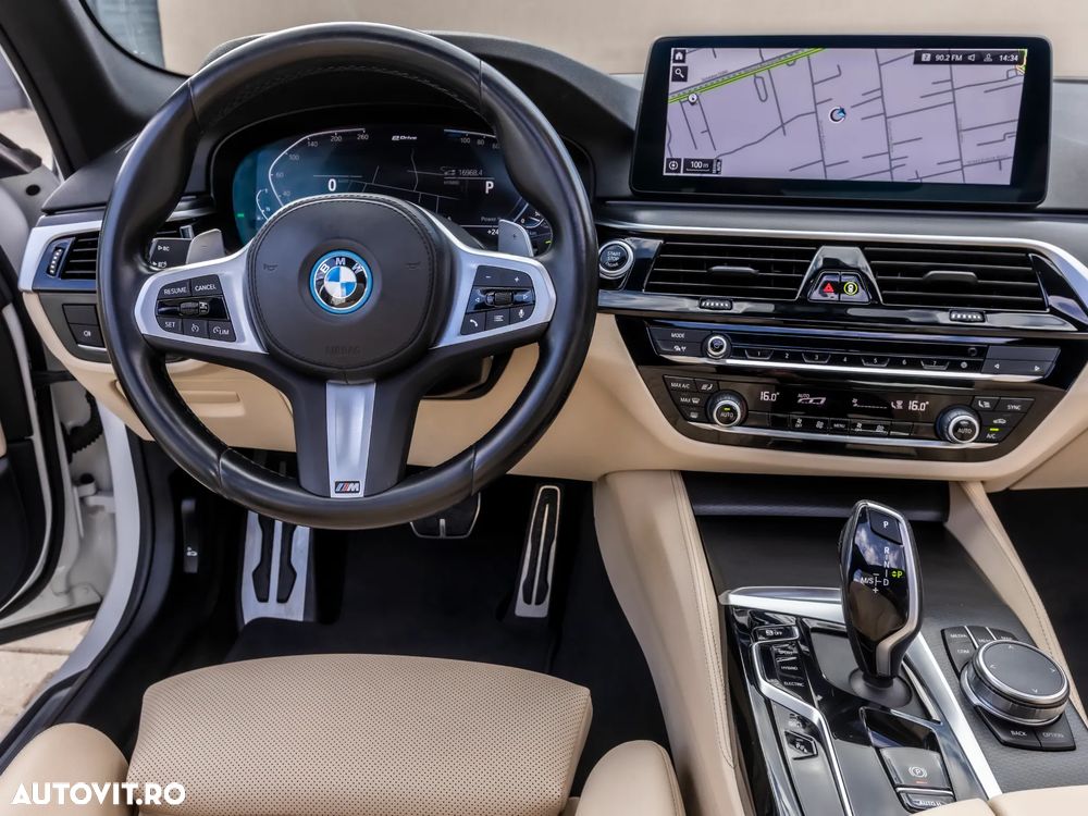 BMW 5 Series 2022 — imagine 18