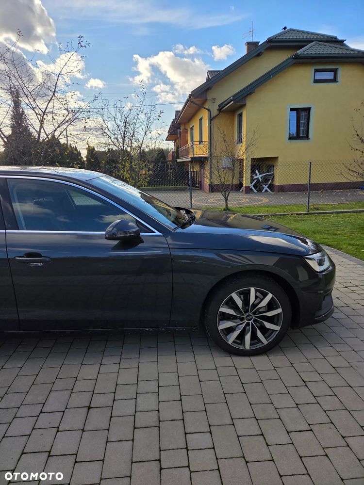 Audi A4 Limousine 35 TFSI mHEV S tronic - 4