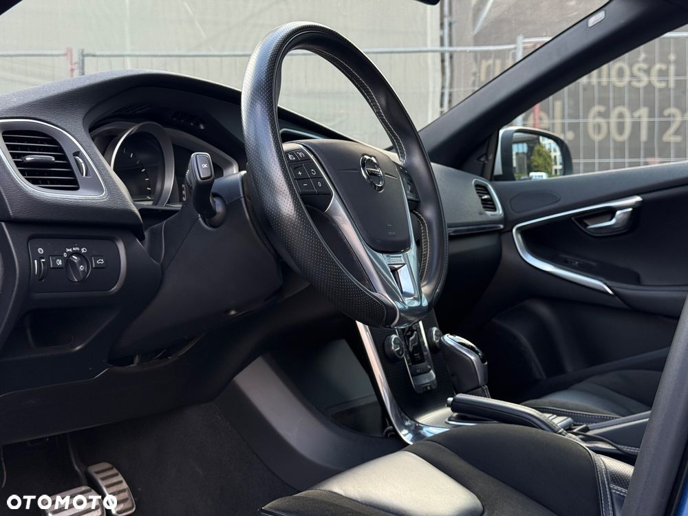 Volvo V40 - 9