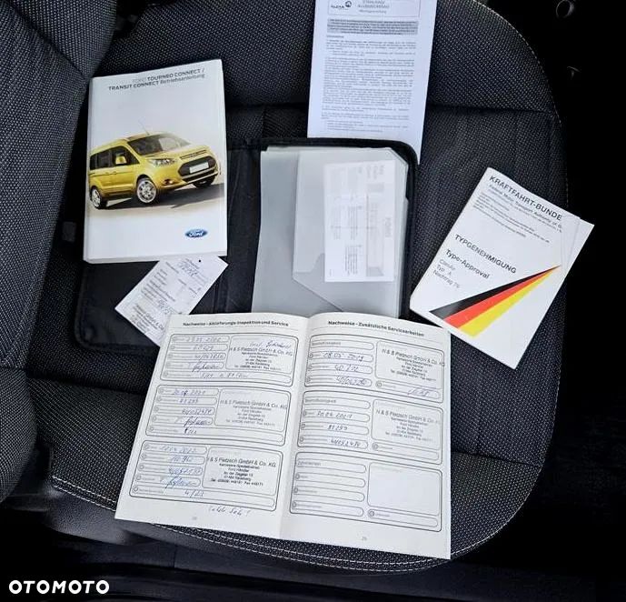 Ford Tourneo Connect 1.5 TDCi Start-Stop Titanium - 35