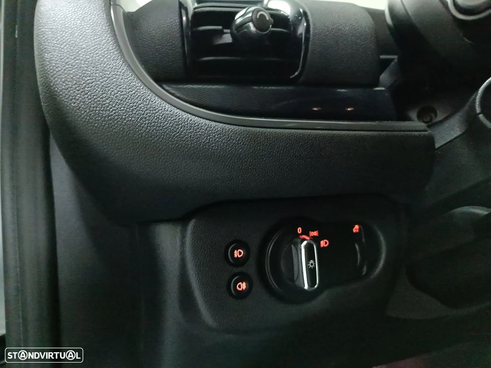 MINI Clubman Cooper D JCW - 20