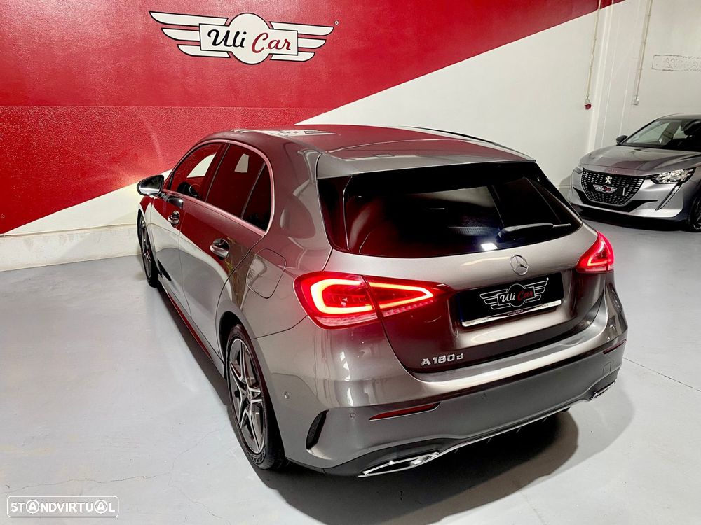 Mercedes-Benz A 180 d AMG Line - 34