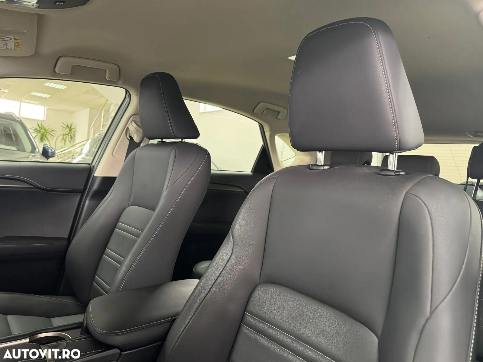 Lexus Seria NX 300h AWD Executive Plus - 13