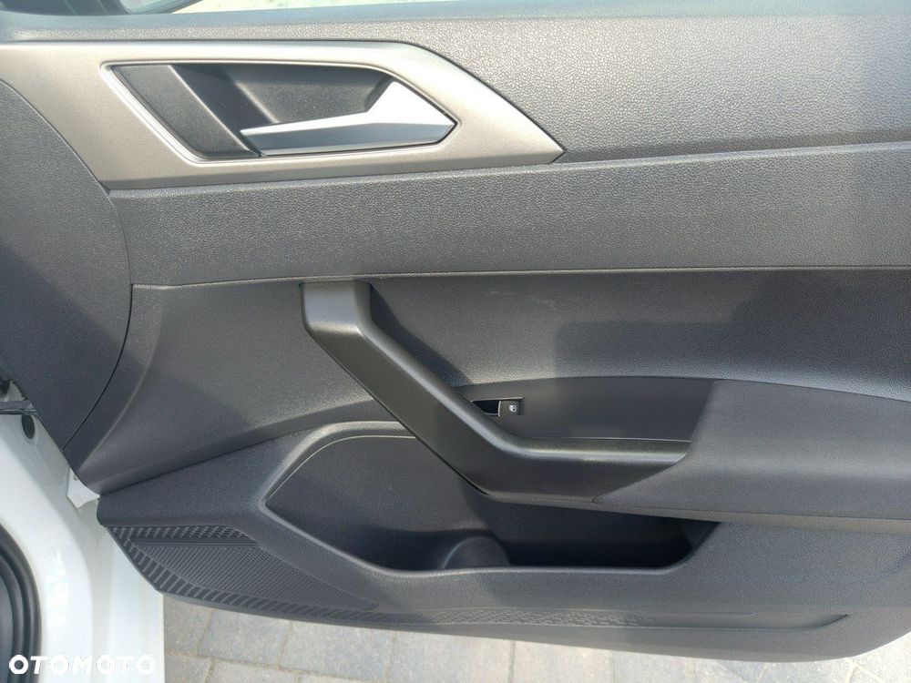 Volkswagen Polo 1.6 TDI SCR Trendline - 22
