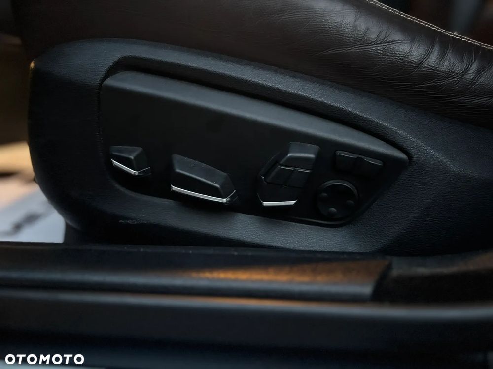 BMW Seria 5 520d Luxury Line - 18
