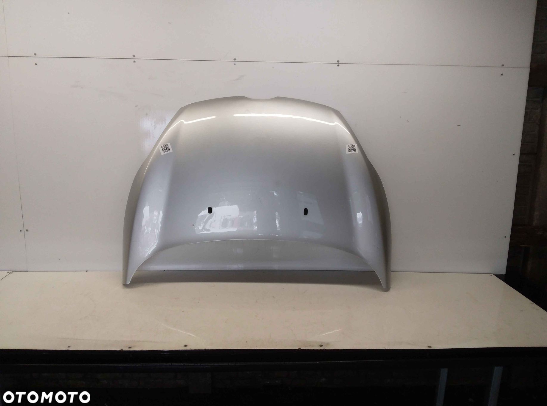 + MASKA POKRYWA SILNIKA FORD FIESTA MK.7 7 VII MOONDUST SILVER 66 SREBRNA - 1