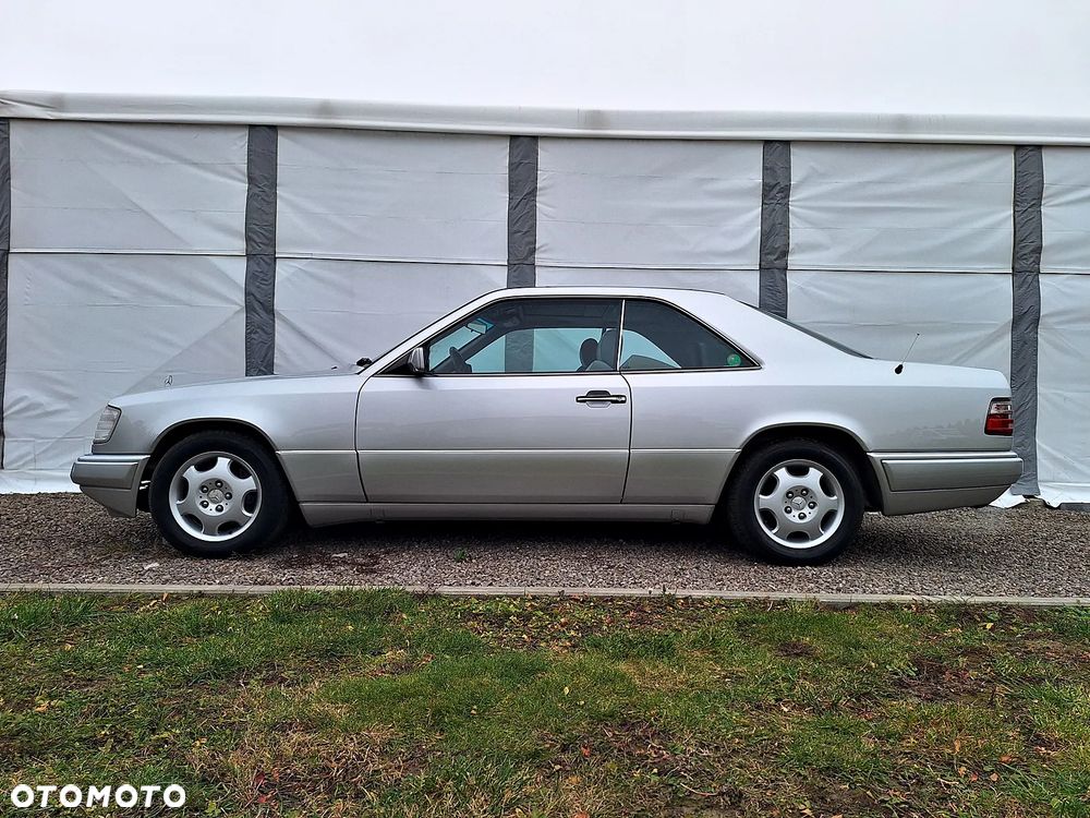 Mercedes-Benz W124 (1984-1993) - 15