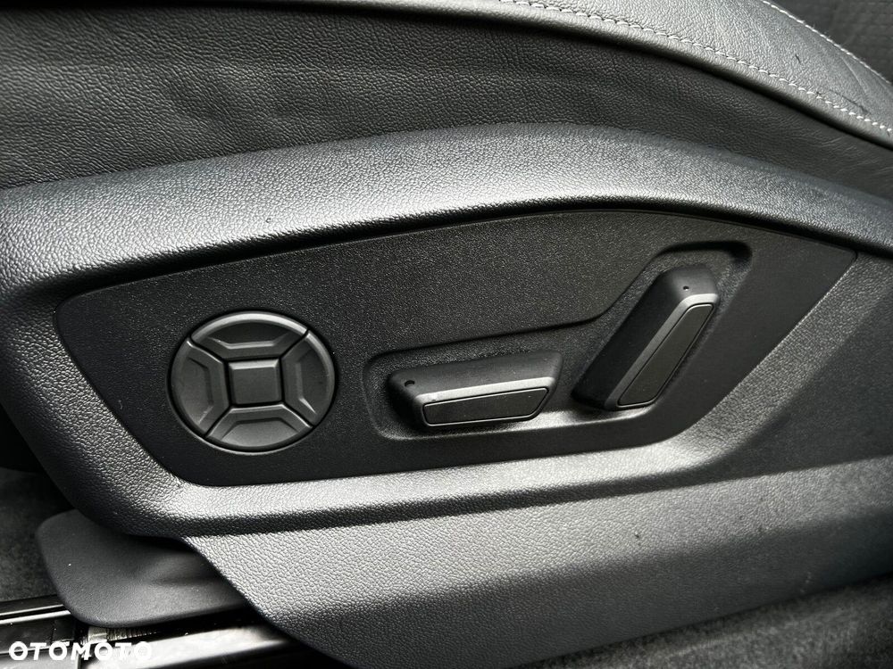 Audi Q8 - 19