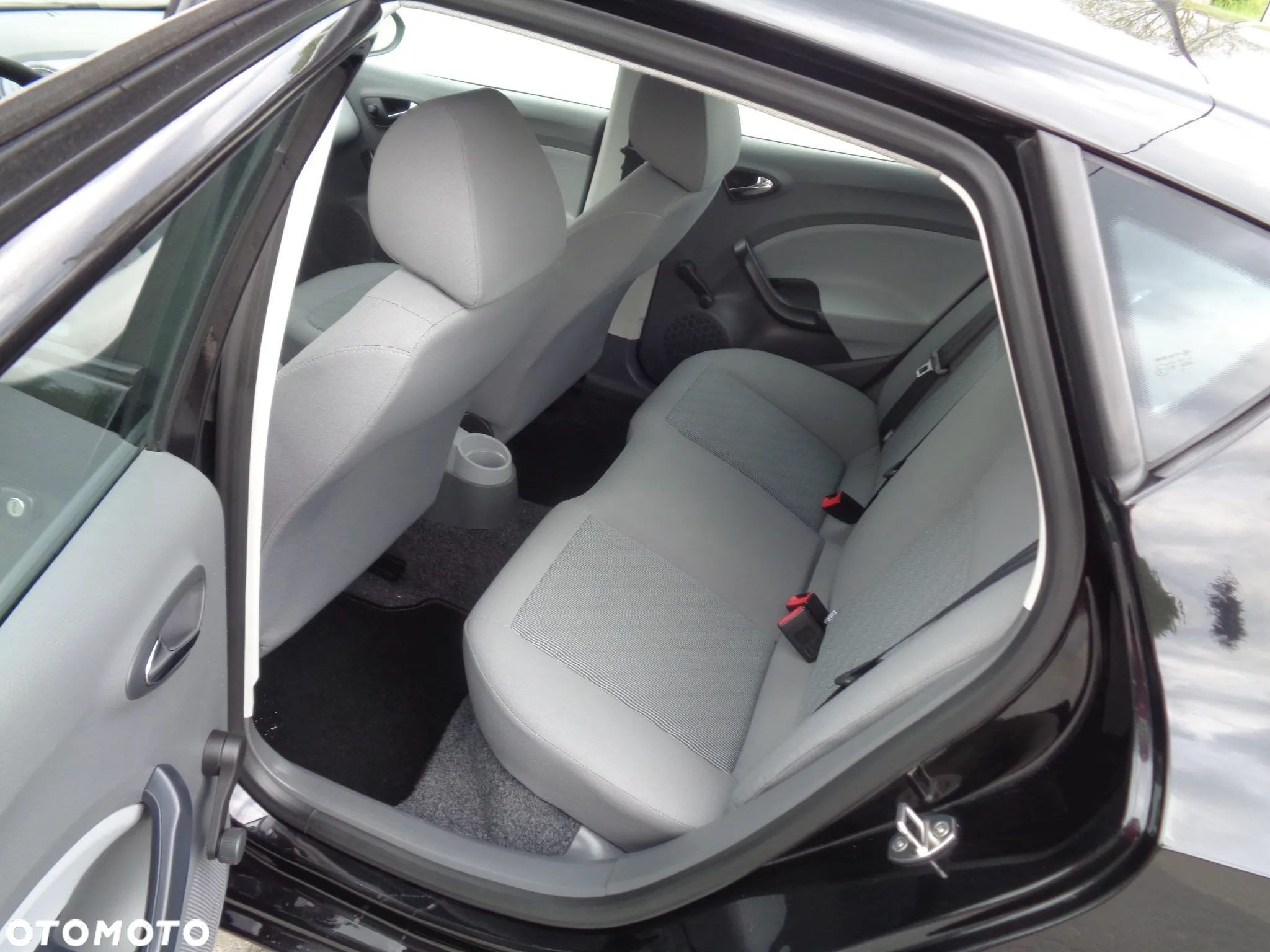 Seat Ibiza 1.4 16V Reference - 12