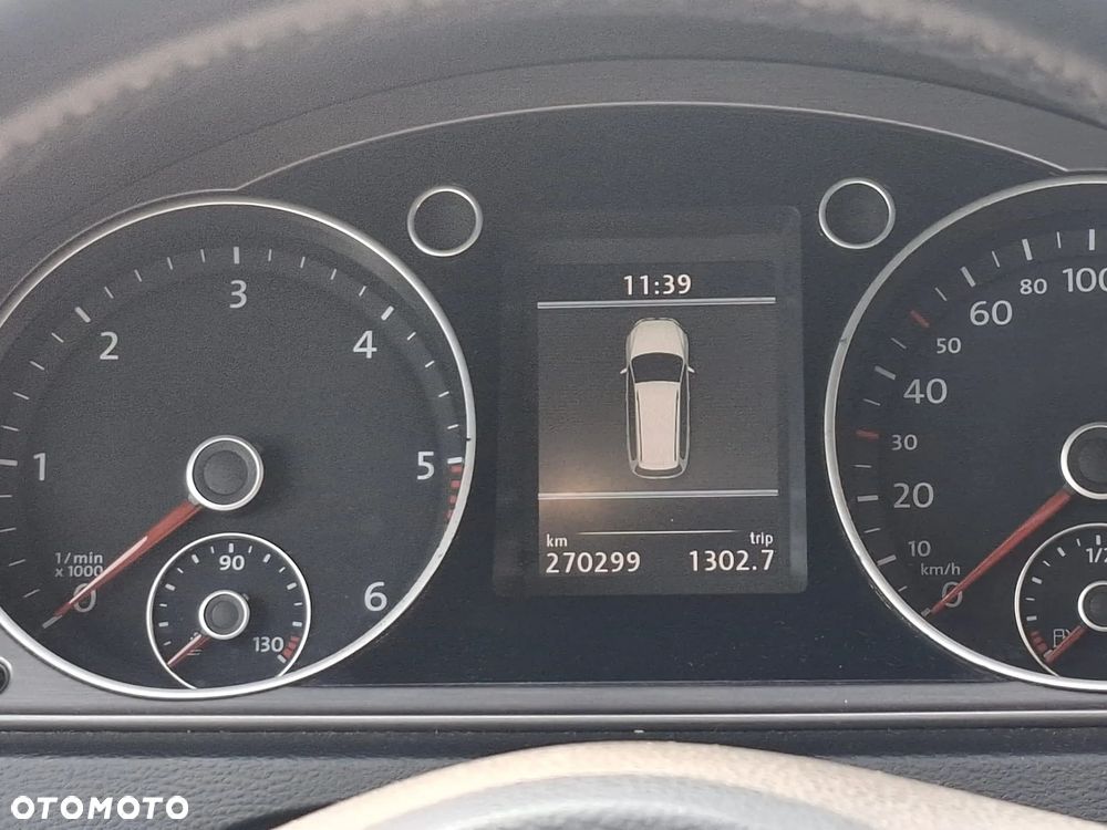 Volkswagen Passat 2.0 TDI DSG BlueMotion Technology Comfortline - 5