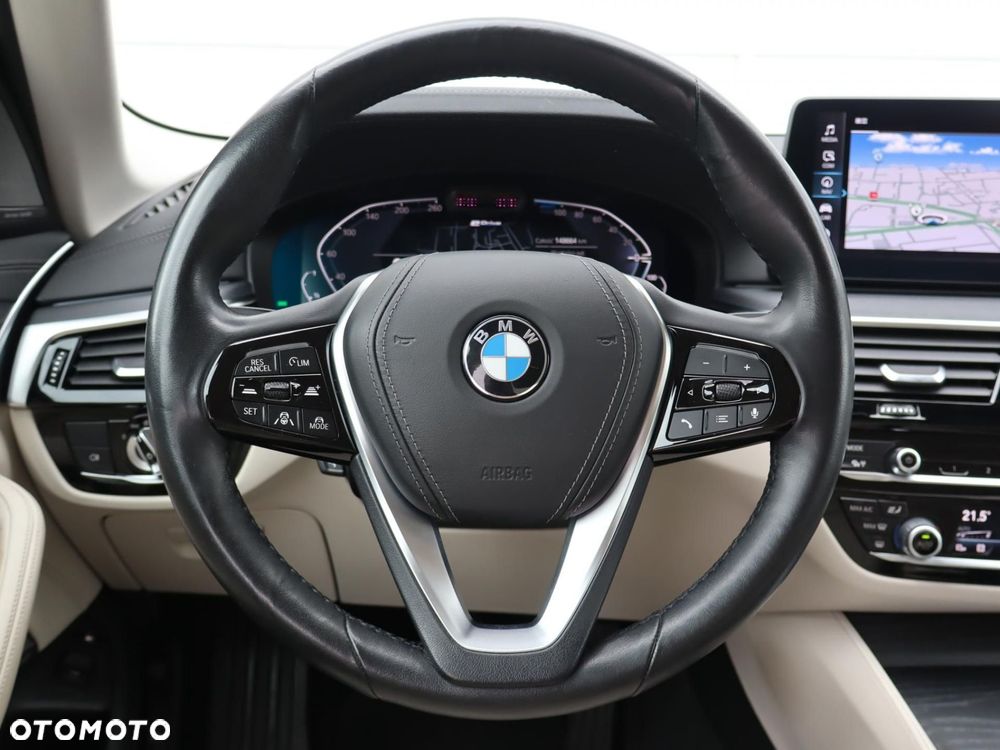 BMW Seria 5 - 12