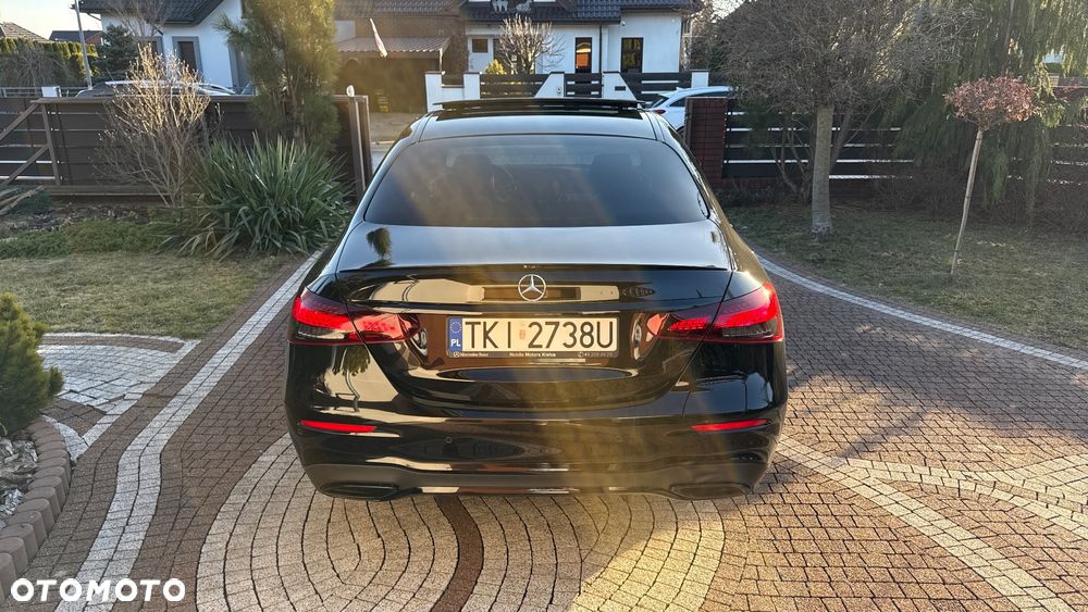 Mercedes-Benz Klasa E 200 AMG - 5