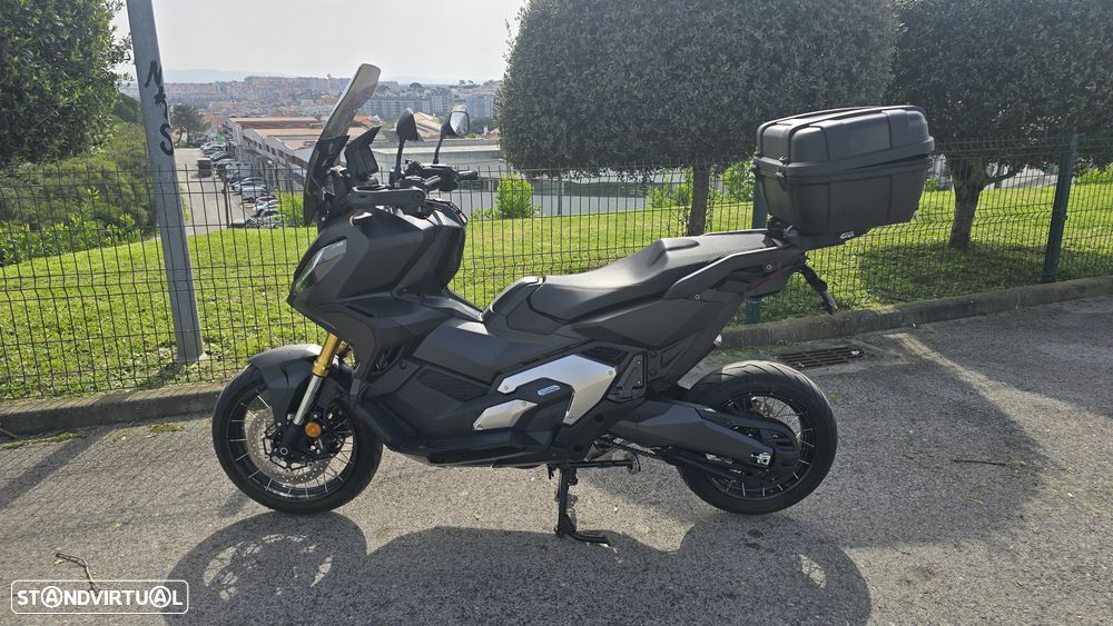 Honda X-ADV Xadv 750 - 4
