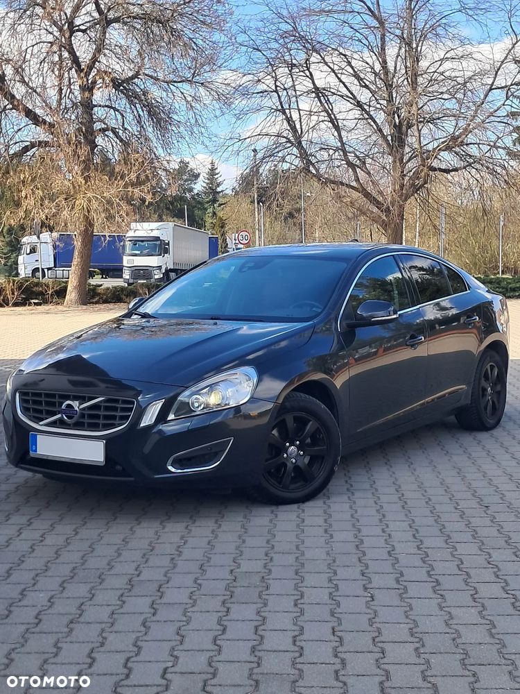 Volvo S60 D3 Summum - 4