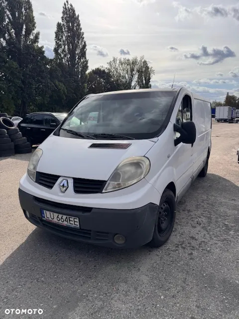Renault Trafic - 2