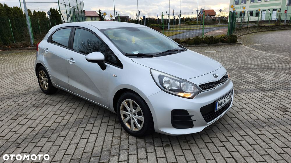 Kia Rio 1.4 crdi Business Line - 19