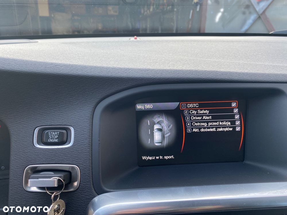 Volvo S60 D3 Momentum - 25