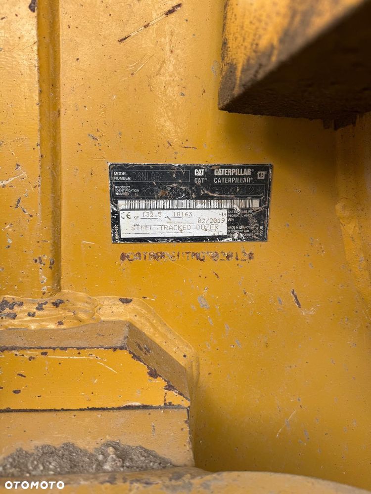 Caterpillar D6 - 7