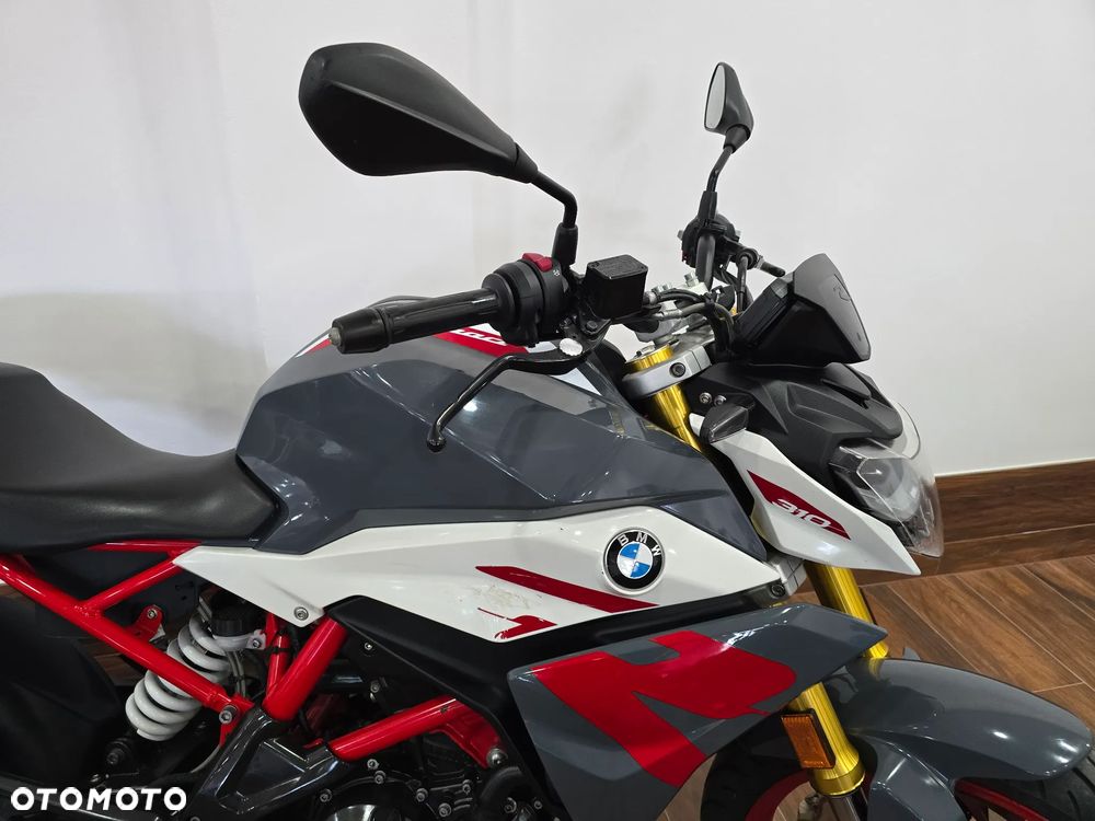 BMW G - 10