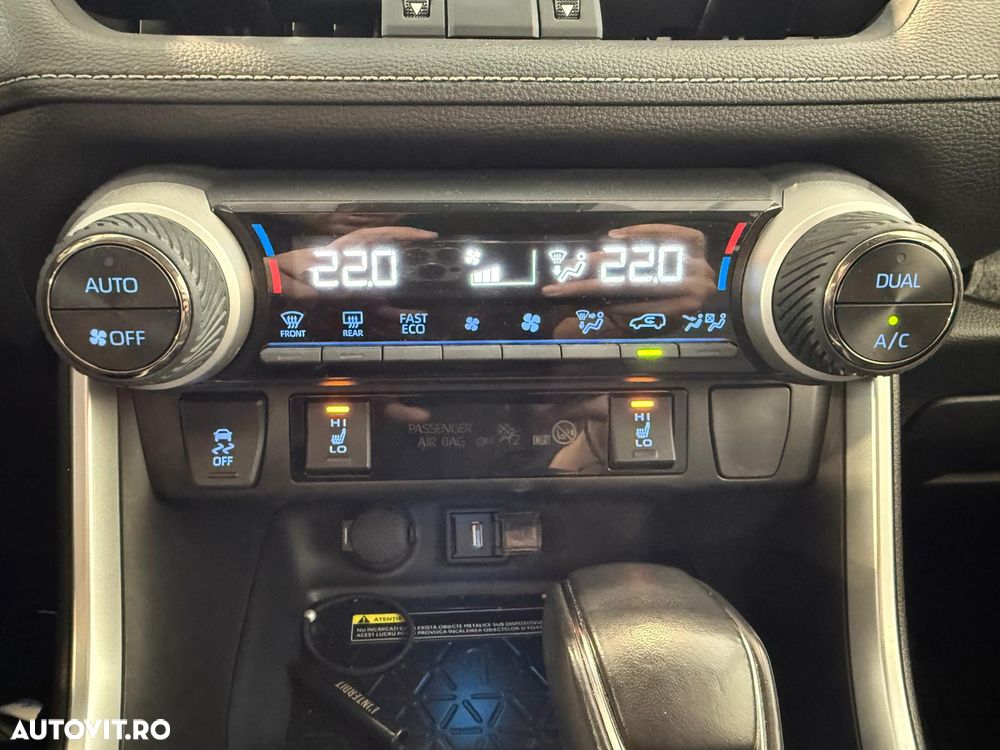 Toyota RAV4 2.5 VVT-iE 4x4 Luxury - 31