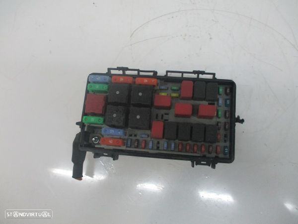 Caixa Fusiveis Fiat Grande Punto (199_) - 2