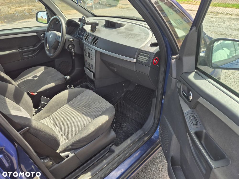 Opel Meriva - 10