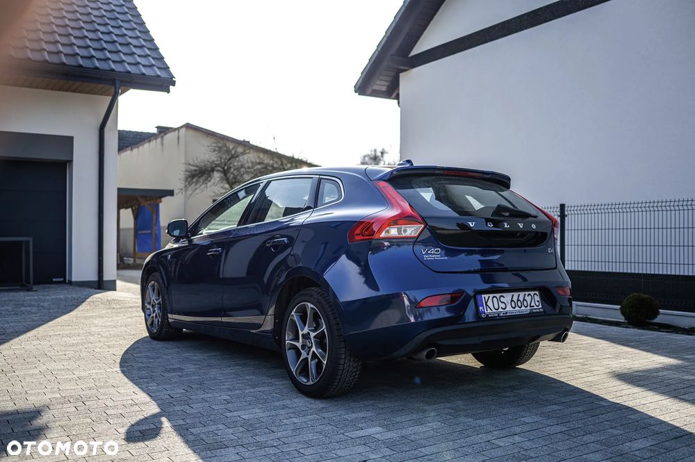 Volvo V40 D4 Ocean Race - 6