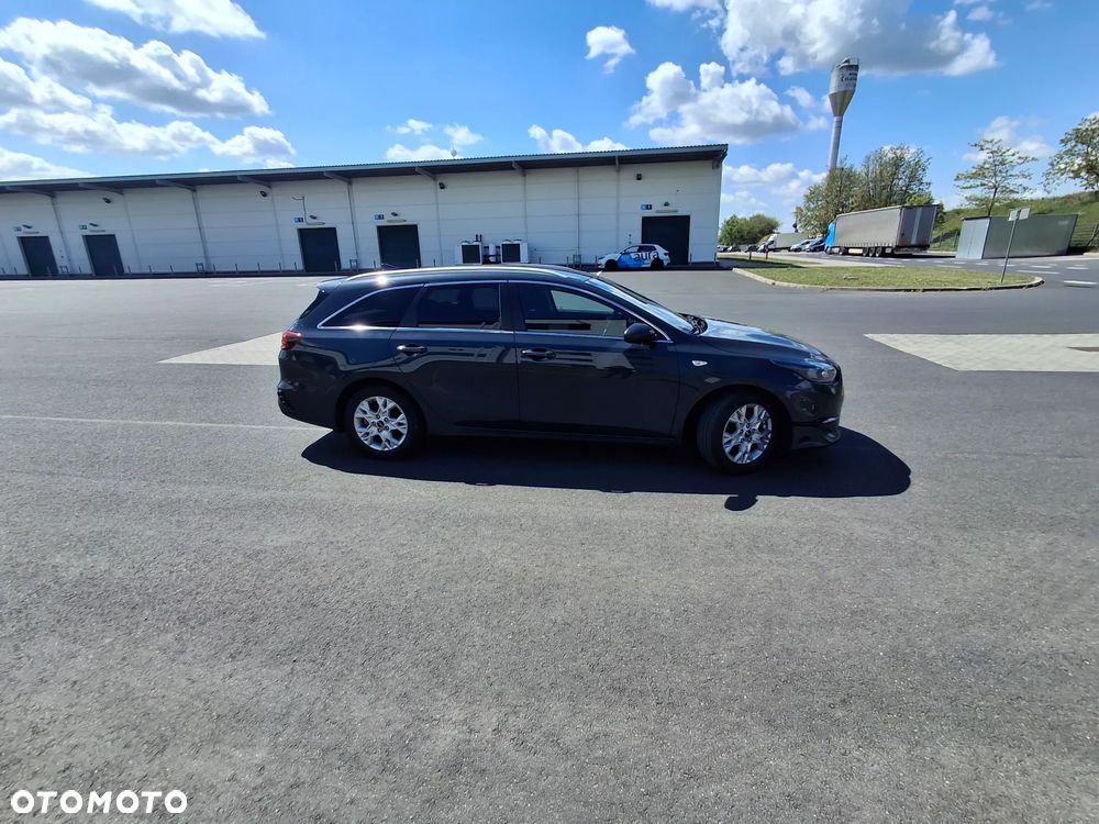Kia Ceed 1.0 T-GDI M - 2